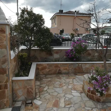 Apartment Zaira's Little House Corfu (city)